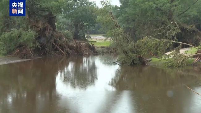 美得州洪灾伤亡惨重原因何在 多重因素叠加所致